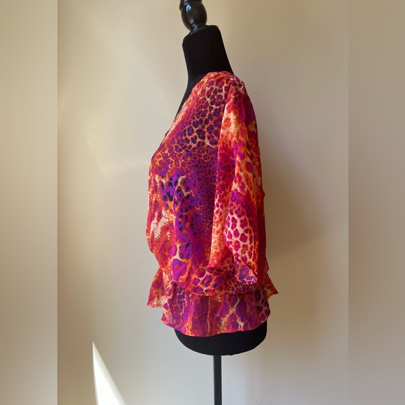 Epique Moi Size M Sheer Top Peplum Abstract Multicolor 100% Polyester V Neck - Picture 3 of 7